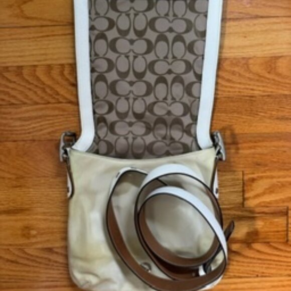 Vintage Coach crossbody messenger bag white leather and brown C lining nylon - Picture 1 of 12